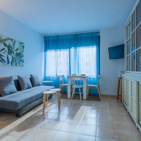 And Cozy- 1bd 1bth- Triana Séville